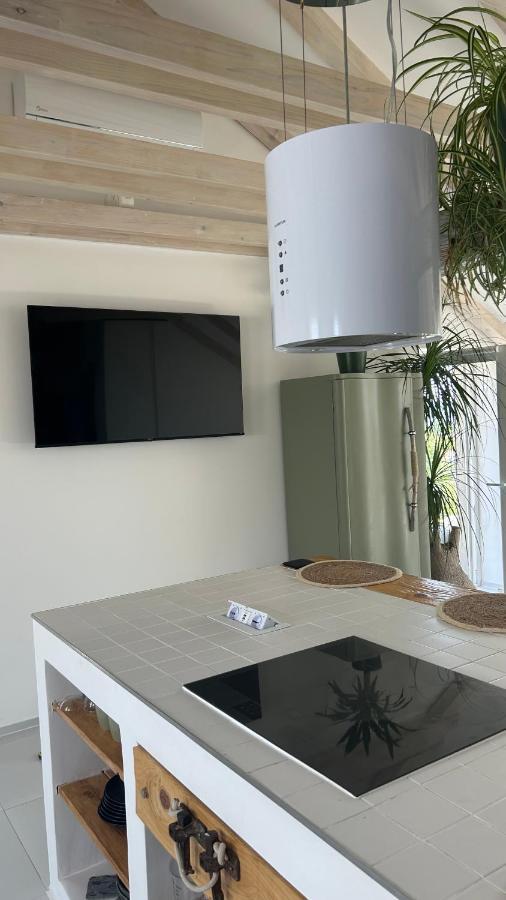 Apartment Pampas Sveti Filip i Jakov Exterior foto