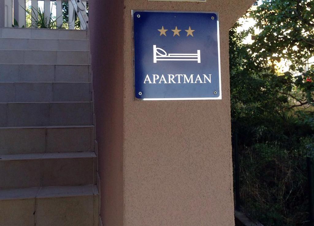 Apartment Pampas Sveti Filip i Jakov Exterior foto